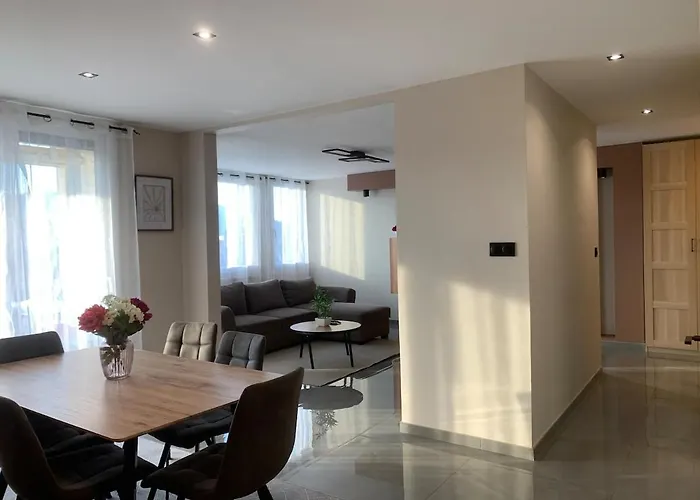 Le Golden Valence (Drome)